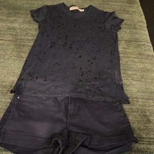 Michael stars brun out design deep navy T-Shirt with H & M size 4 navy shorts